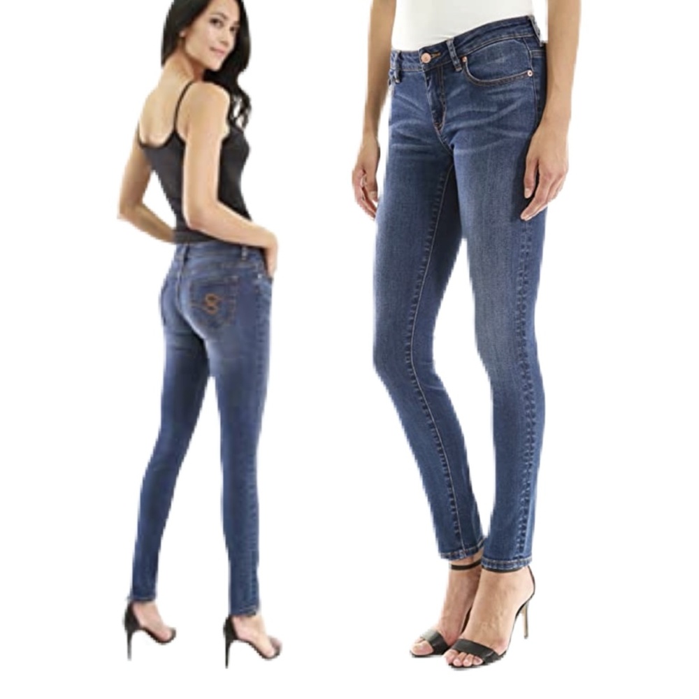 PATTY BOUTIK MEDIUM WASH SKINNY JEANS